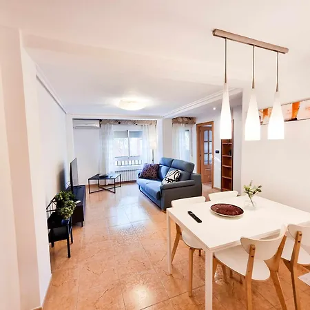 Apartament El Reloj Del Pilar Comotucasa